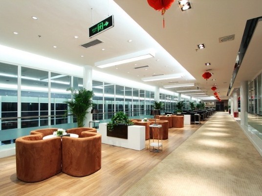 咨詢休息區(qū)